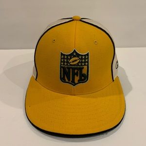 Reebok NFL Green Bay Parkers  cap Yellow and beige